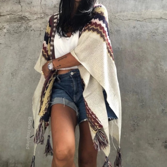 Ivory Aztec Tribal Pattern Knit Open Poncho Cardigan Tassel Knit Boho Sweater - Picture 3 of 5